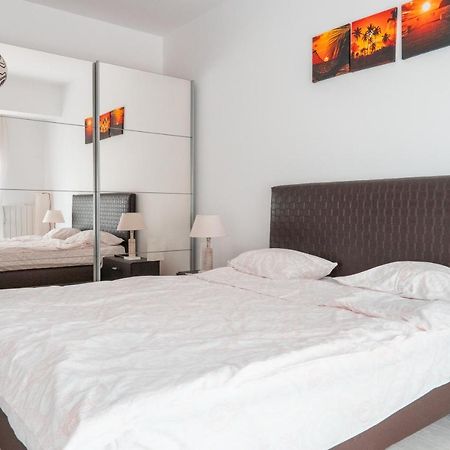 Bright Apartments Mamaia Nord Екстериор снимка