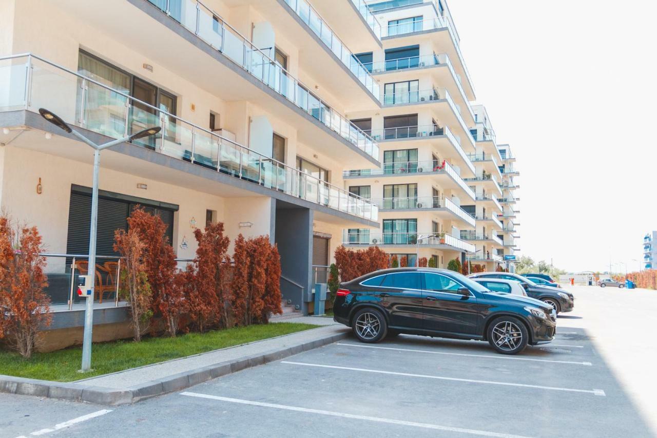 Bright Apartments Mamaia Nord Екстериор снимка